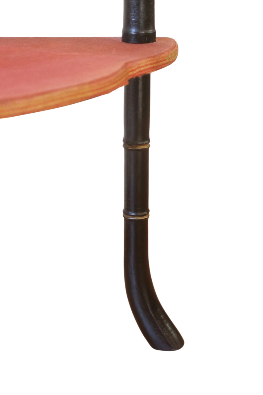 19th-Century Corner Étagère (1850–1900) with Ebonized Turned Columns and Three-Tier Serpentine Shelves